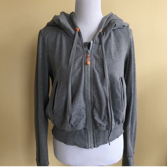 lululemon athletica Tops - Lululemon cropped sweatshirt